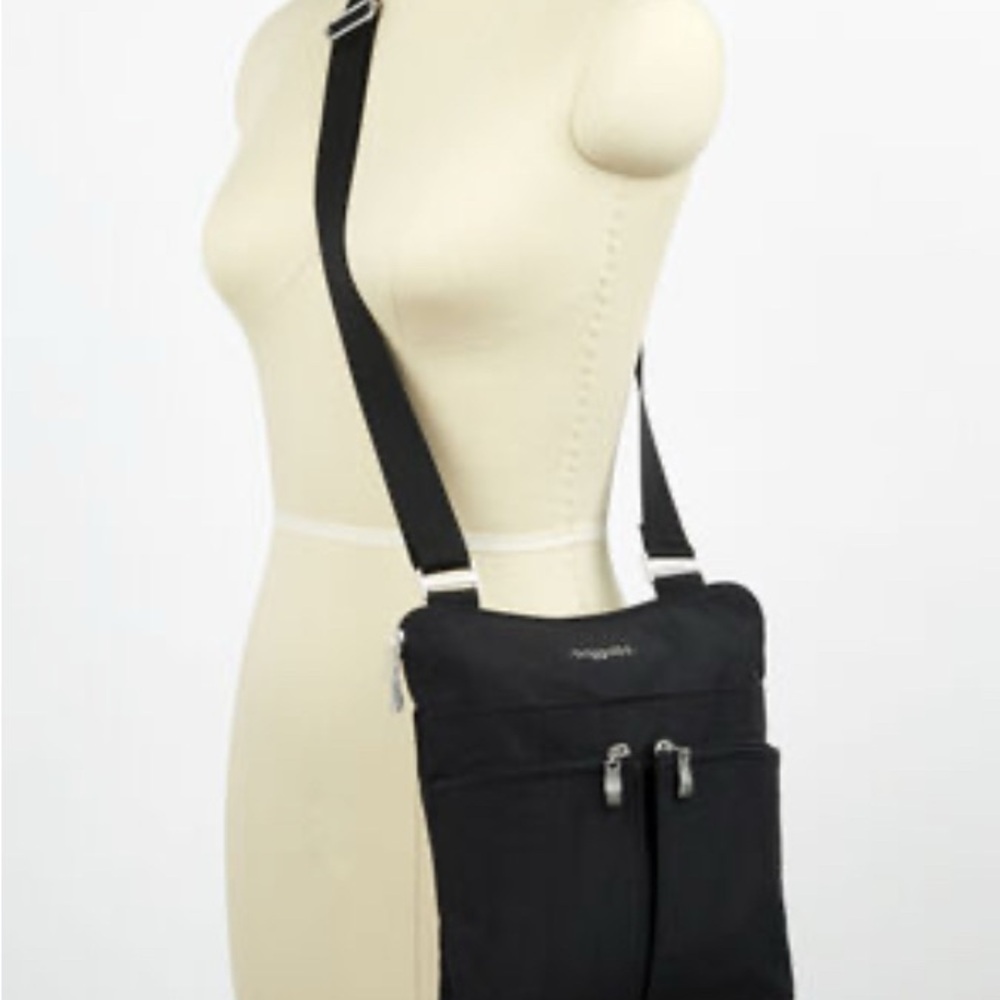Baggallini Black Horizon unisex Bag